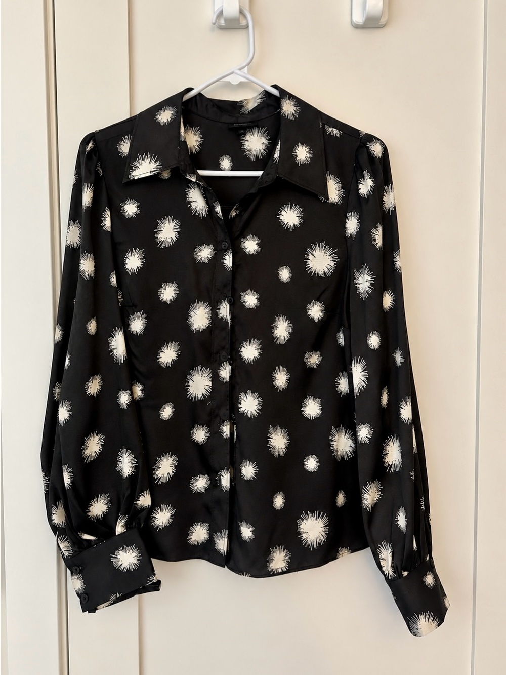 Who What Wear Black Button-Down Shirt with White Burst Print